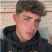 Profesor de primaria y Eso para todo tipo de asignaturas. Graduado en Magisterio de Educación Primaria, con Pedagogía Terapéutica y Lengua Extranjera